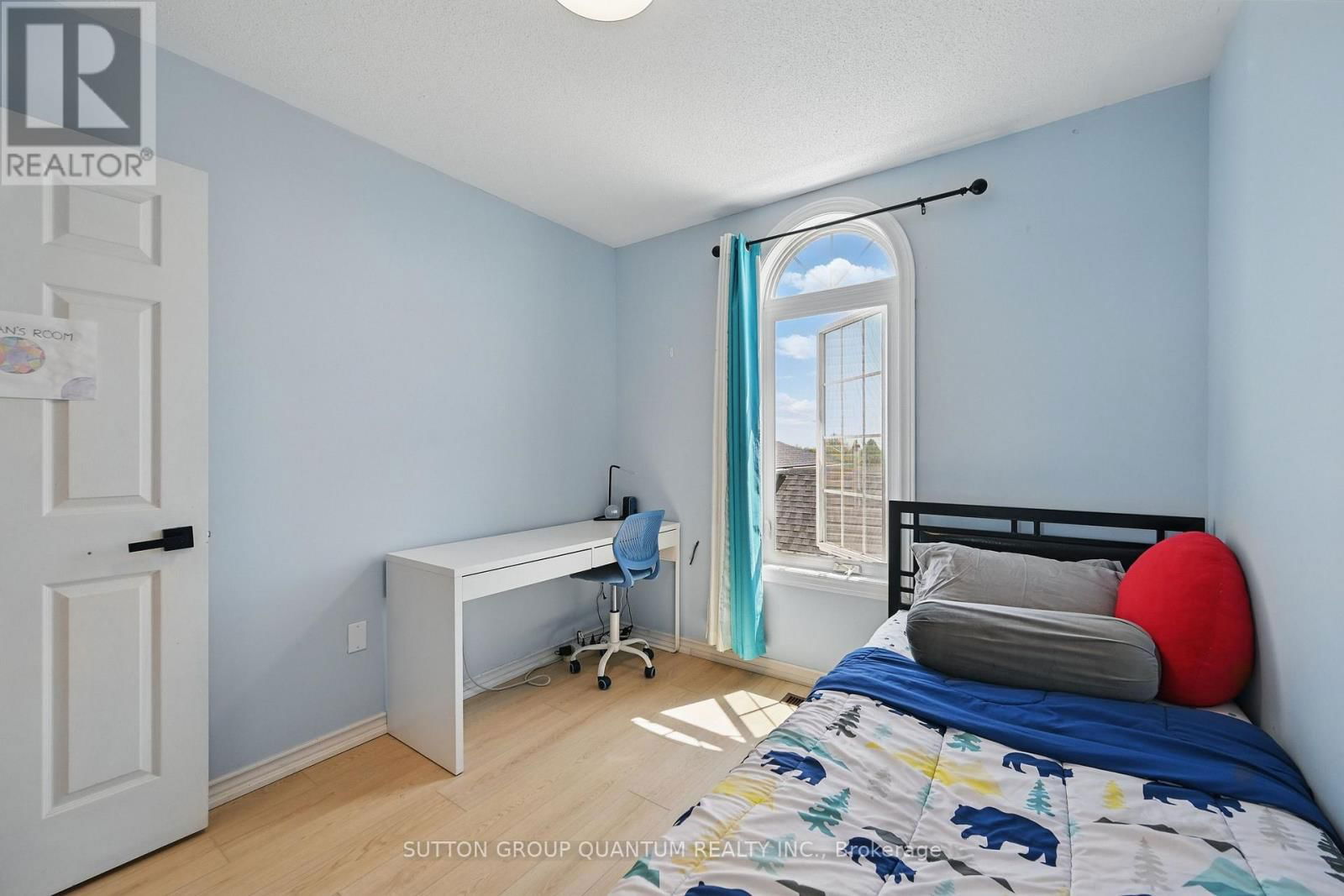 180 GLENASHTON DRIVE Image 18