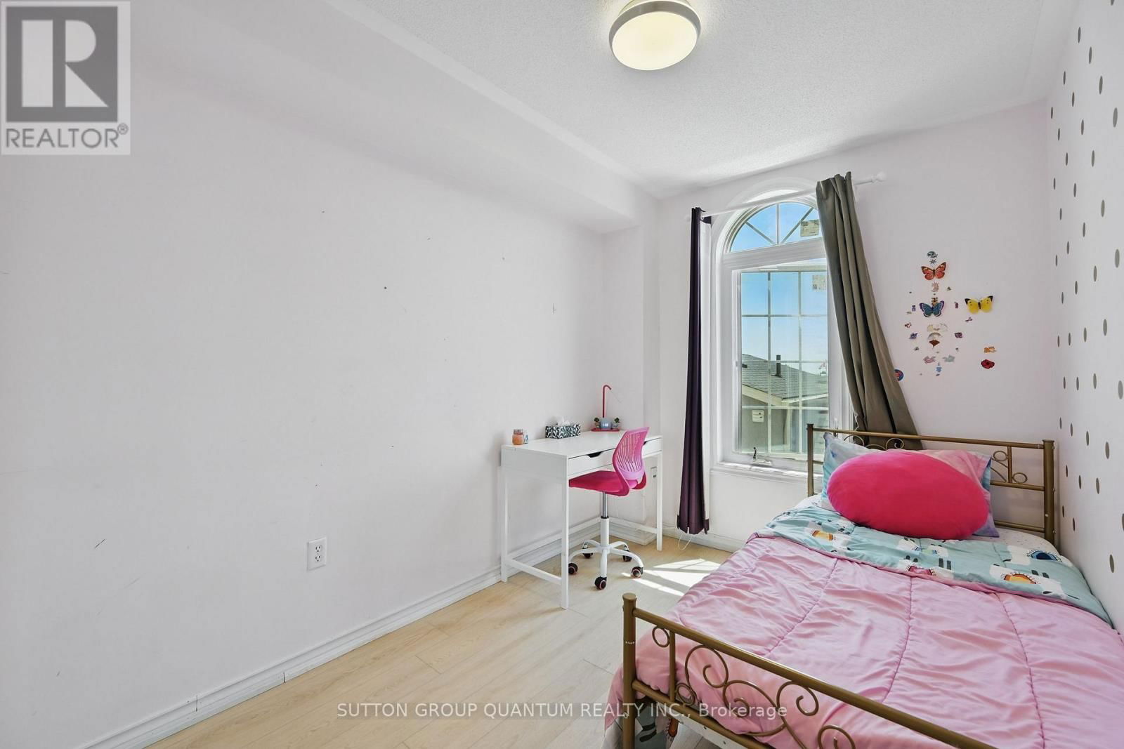 180 GLENASHTON DRIVE Image 19