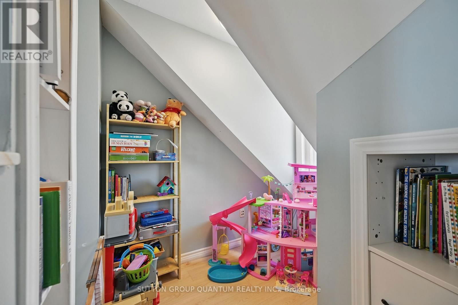 180 GLENASHTON DRIVE Image 25