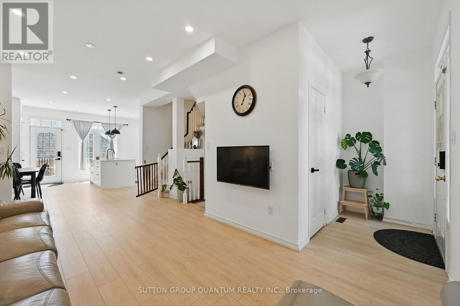 180 GLENASHTON DRIVE Image 5