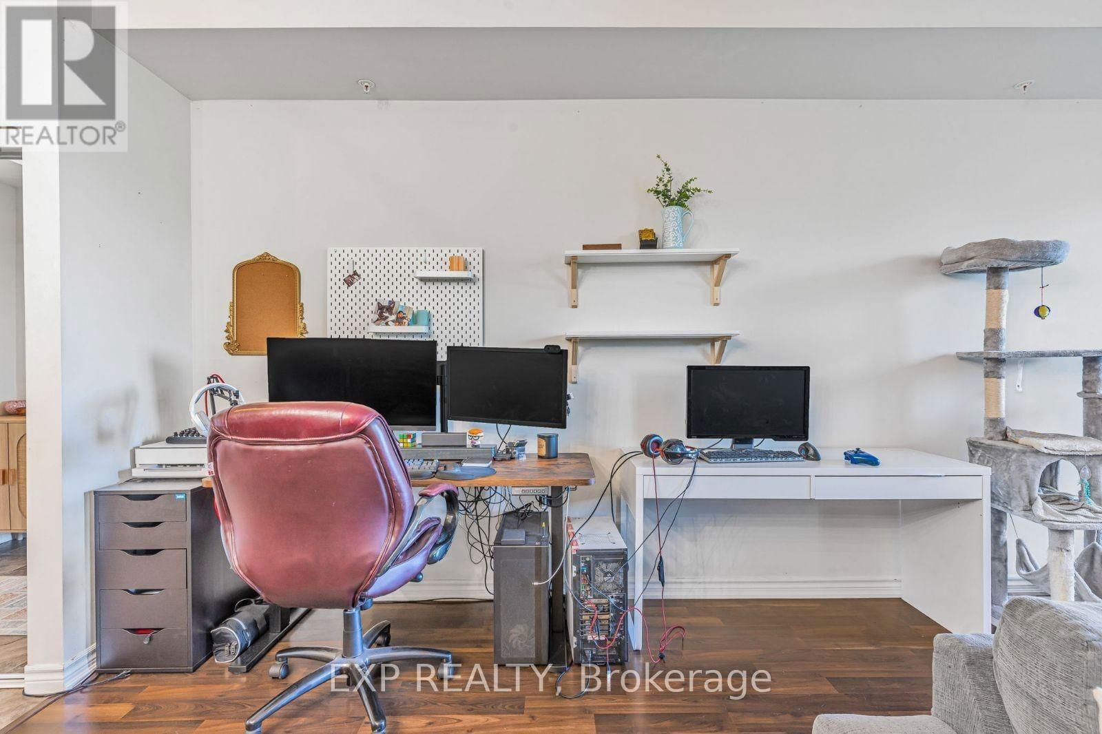 105 - 630 SAUVE STREET Image 15