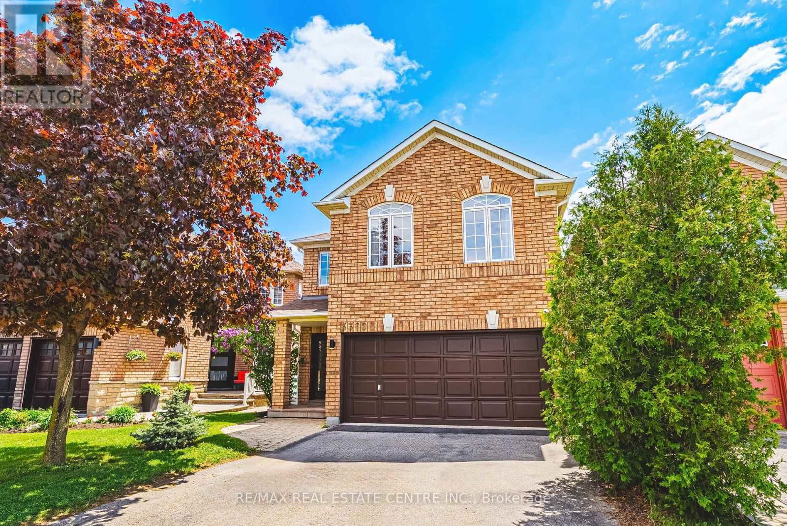 3360 LABURNUM CRESCENT Image 2