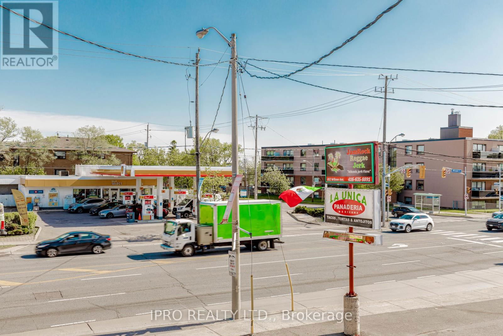 846 WILSON AVENUE Image 16