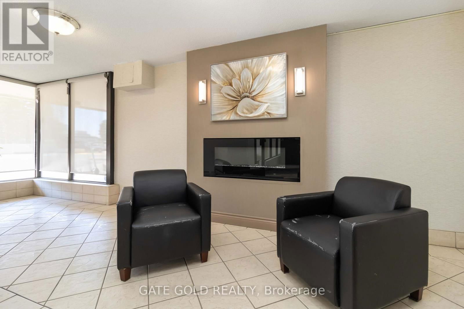 2510 - 18 KNIGHTSBRIDGE ROAD Image 7