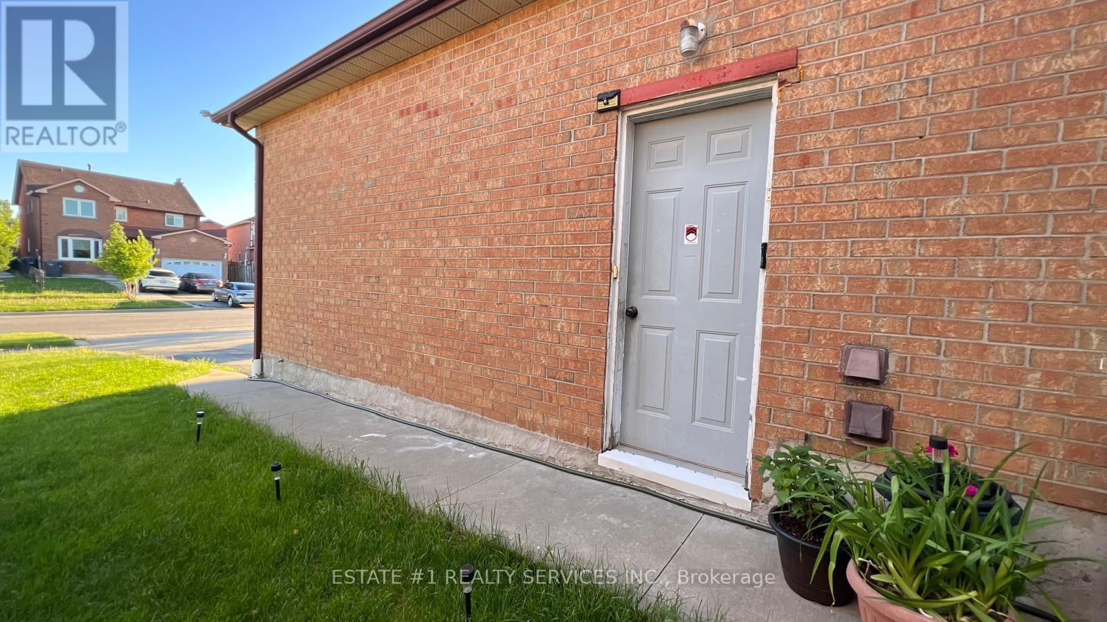 Lower - 141 HAVELOCK DRIVE Image 2