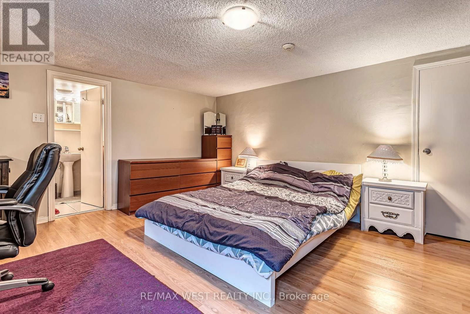 2 - 187 HIGH PARK AVENUE Image 9