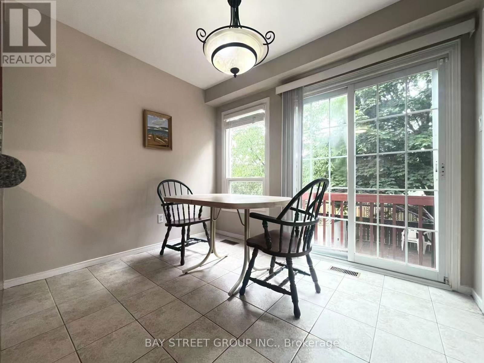 5751 PRAIRIE CIRCLE Image 5