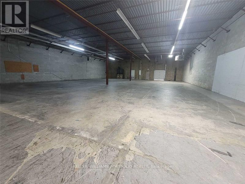 1611 COURTNEYPARK DRIVE EAST Image 7