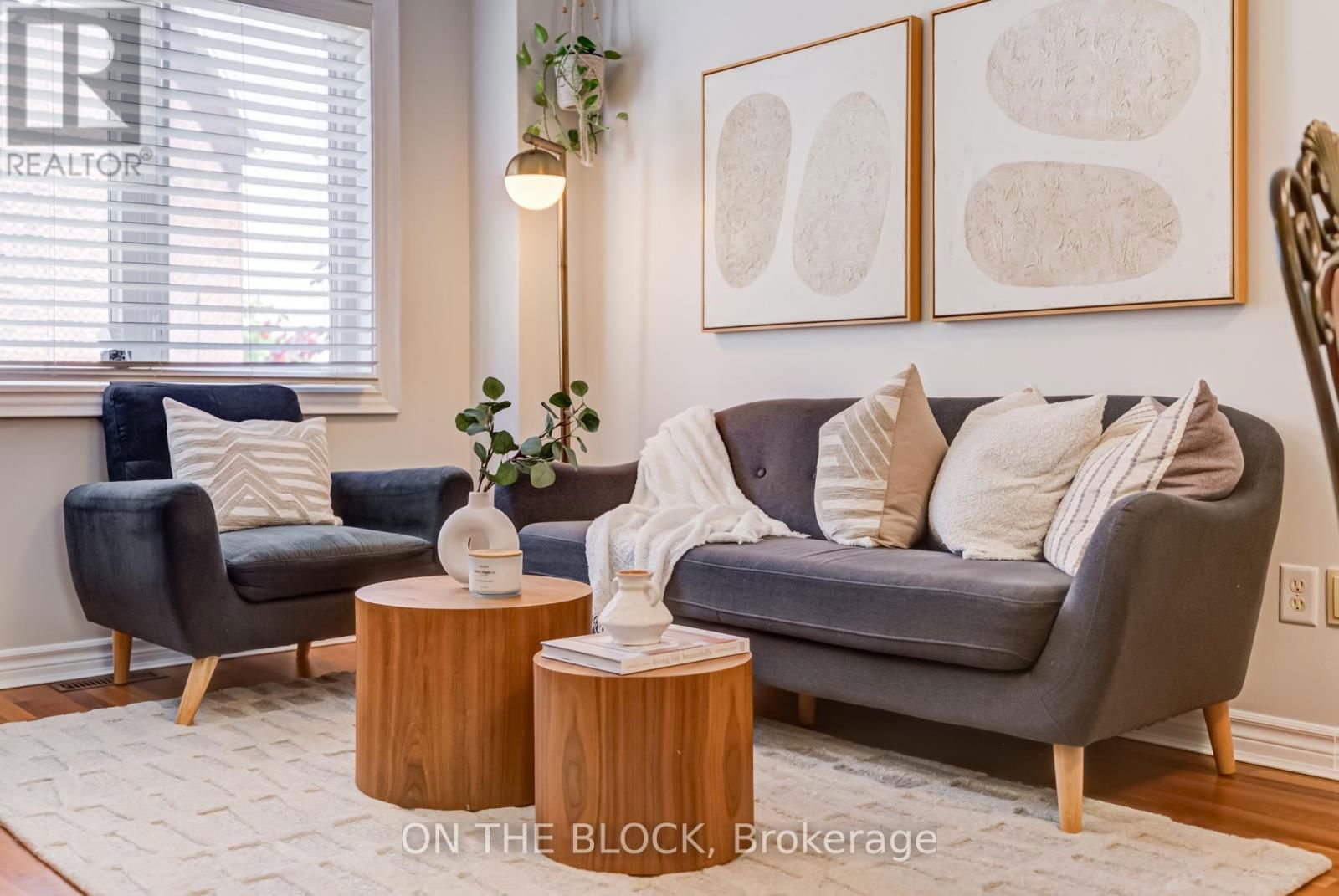 4 - 224 ROSEMOUNT AVENUE Image 4