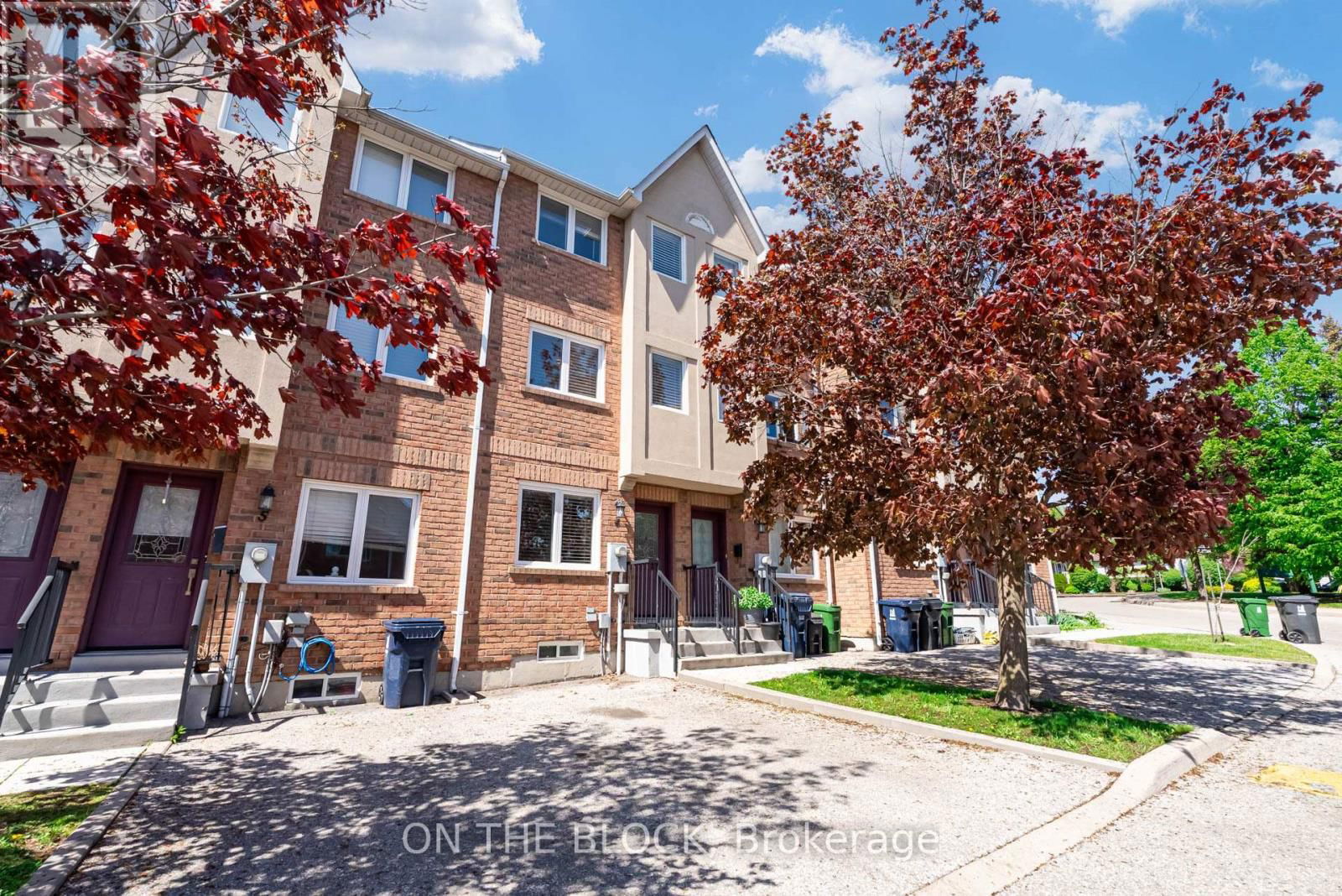 4 - 224 ROSEMOUNT AVENUE Image 42
