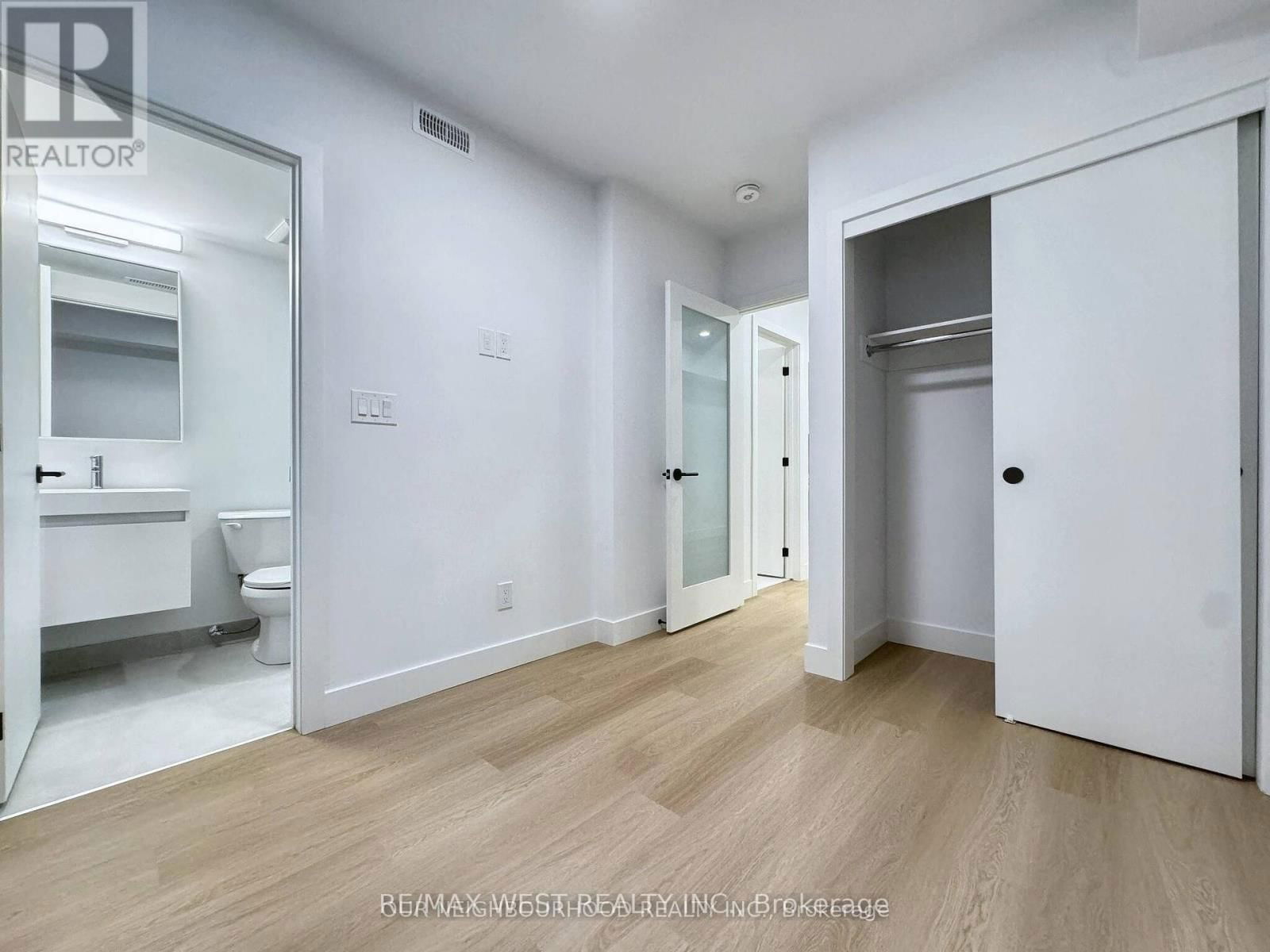 A - 49 MORNINGSIDE AVENUE Image 14