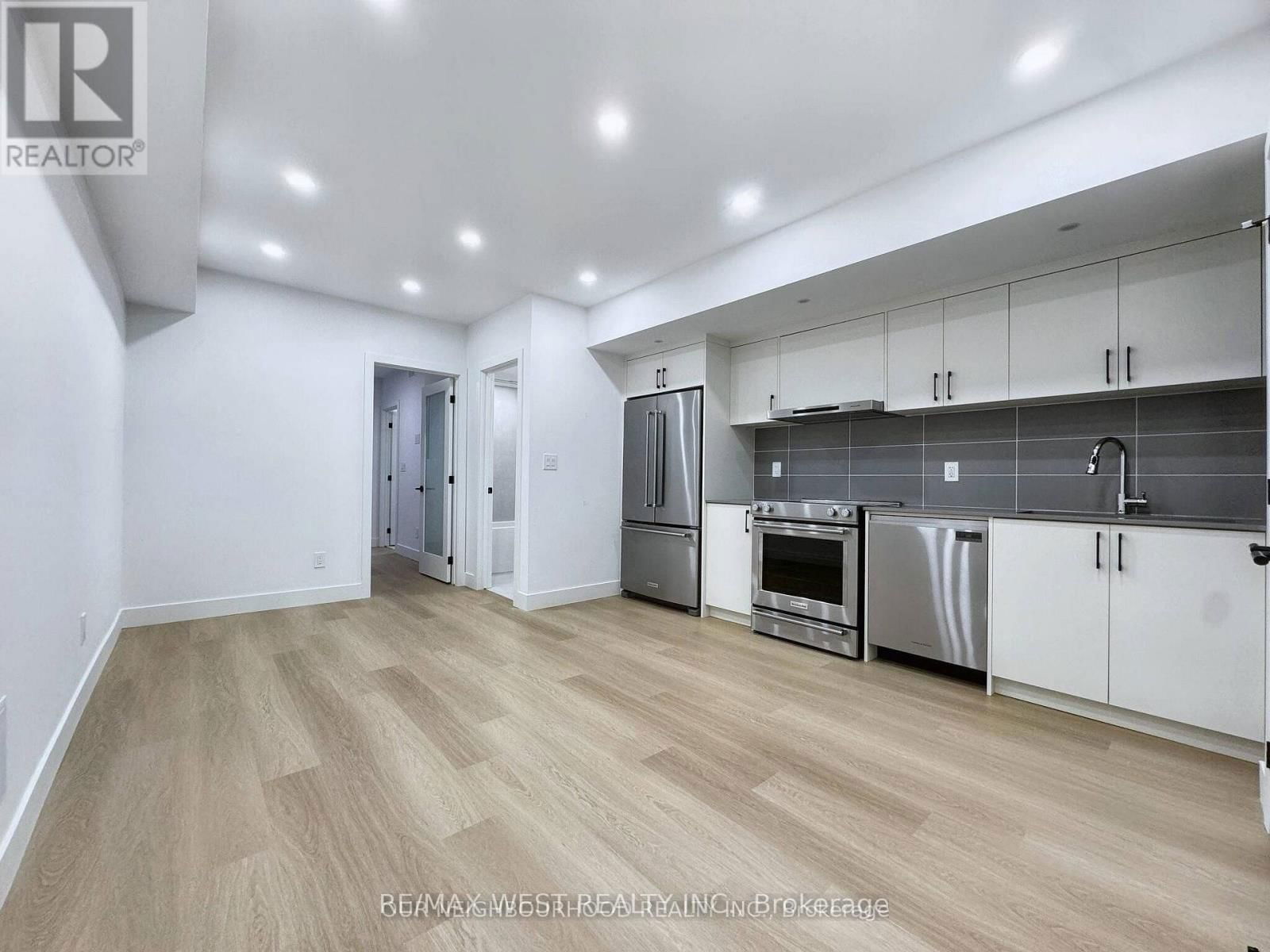 A - 49 MORNINGSIDE AVENUE Image 8