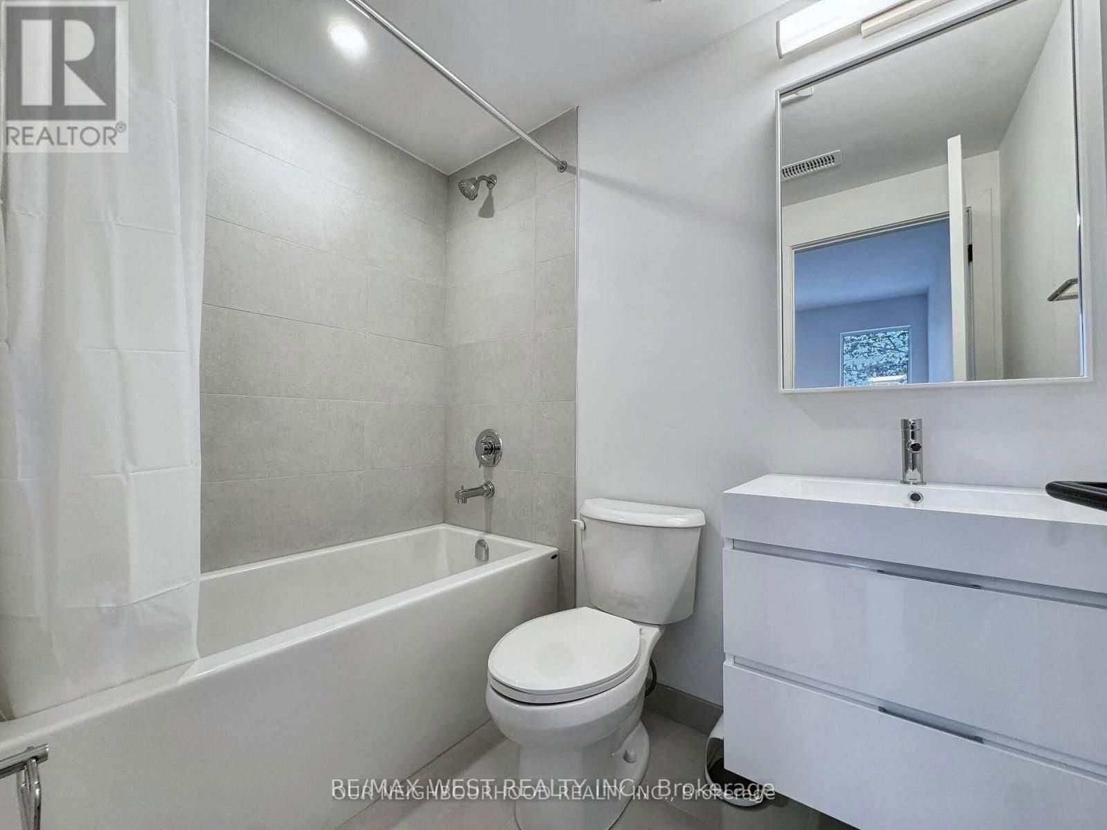 B - 49 MORNINGSIDE AVENUE Image 19