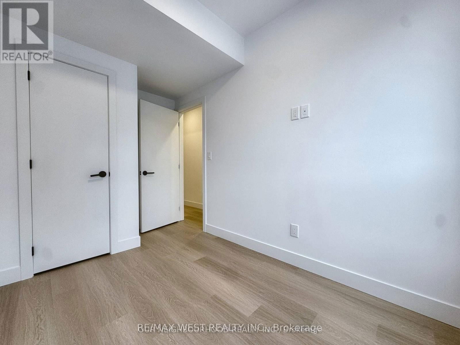 B - 49 MORNINGSIDE AVENUE Image 6