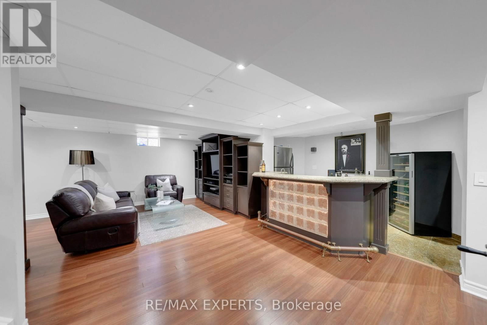 36 COUNTRY STROLL CRESCENT Image 37