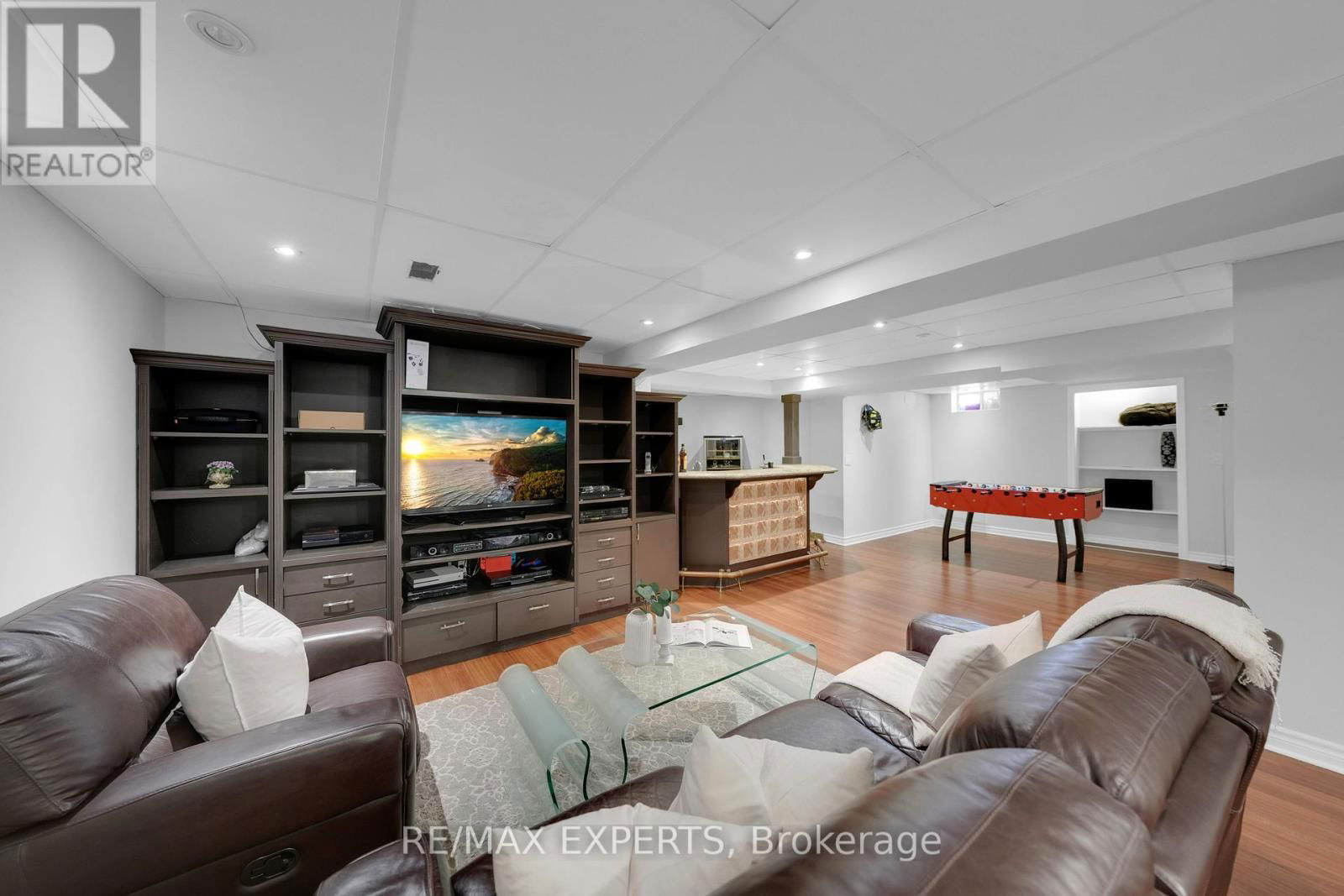 36 COUNTRY STROLL CRESCENT Image 41