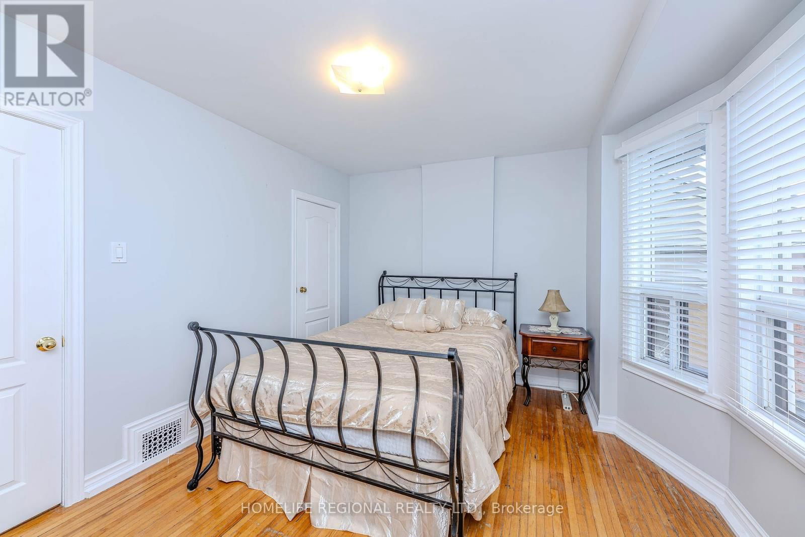 2nd floor - 425 BARTLETT AVENUE Image 16
