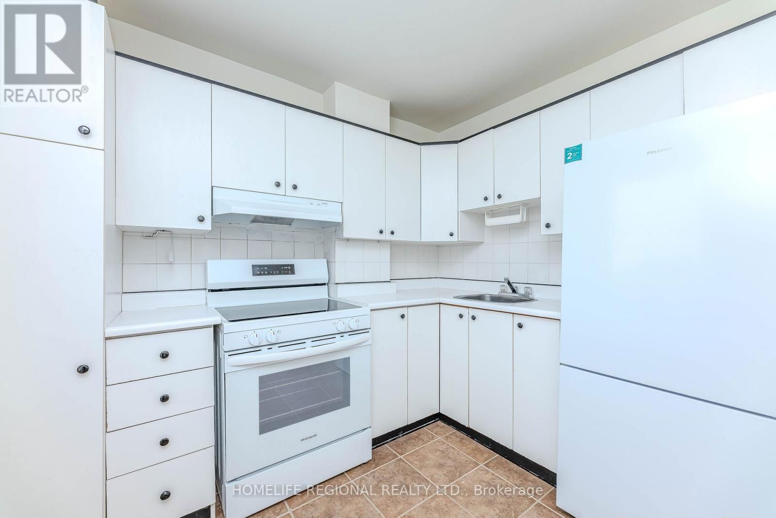 2nd floor - 425 BARTLETT AVENUE Image 8