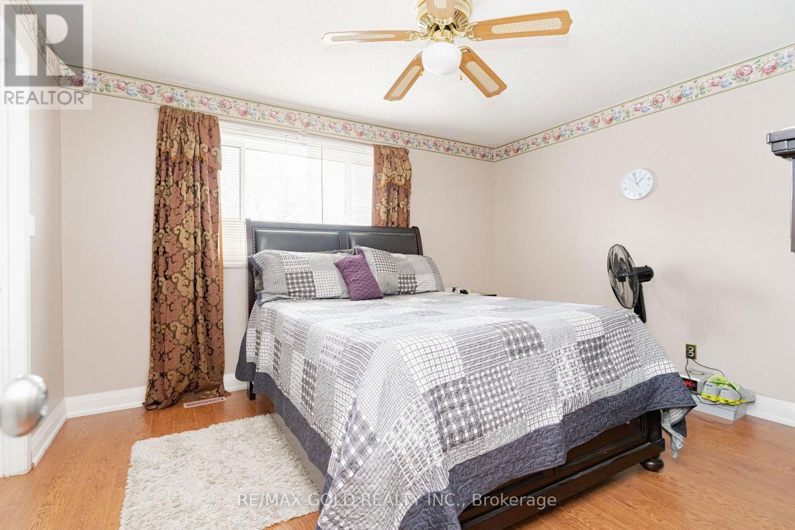 46 DONNA DRIVE Image 12
