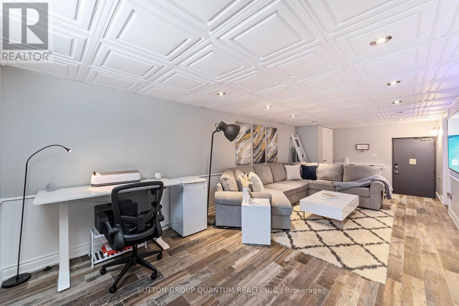 44 - 5475 LAKESHORE ROAD Image 23