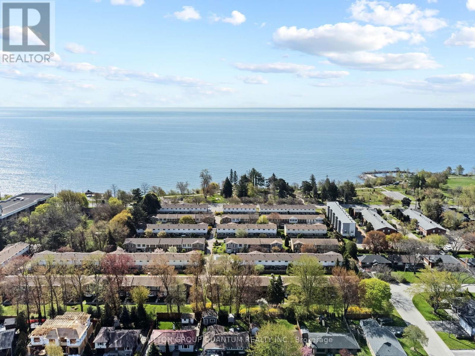 44 - 5475 LAKESHORE ROAD Image 35