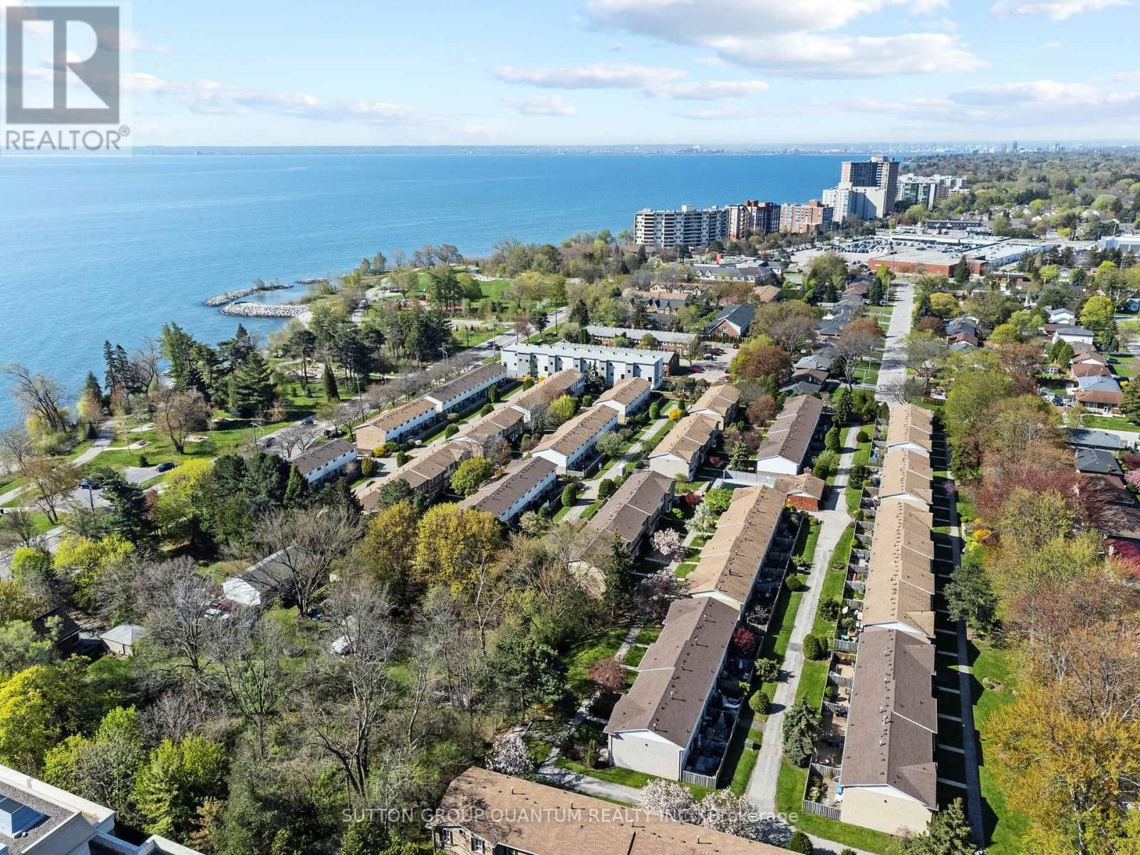 44 - 5475 LAKESHORE ROAD Image 36