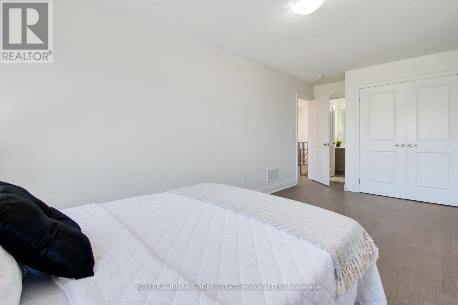 5 QUINTON RIDGE Image 31