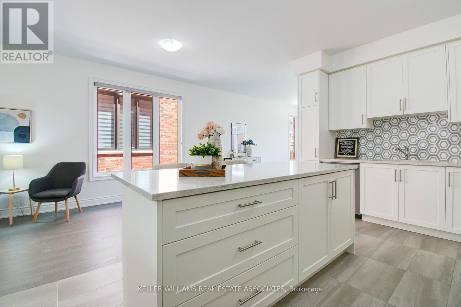 5 QUINTON RIDGE Image 6