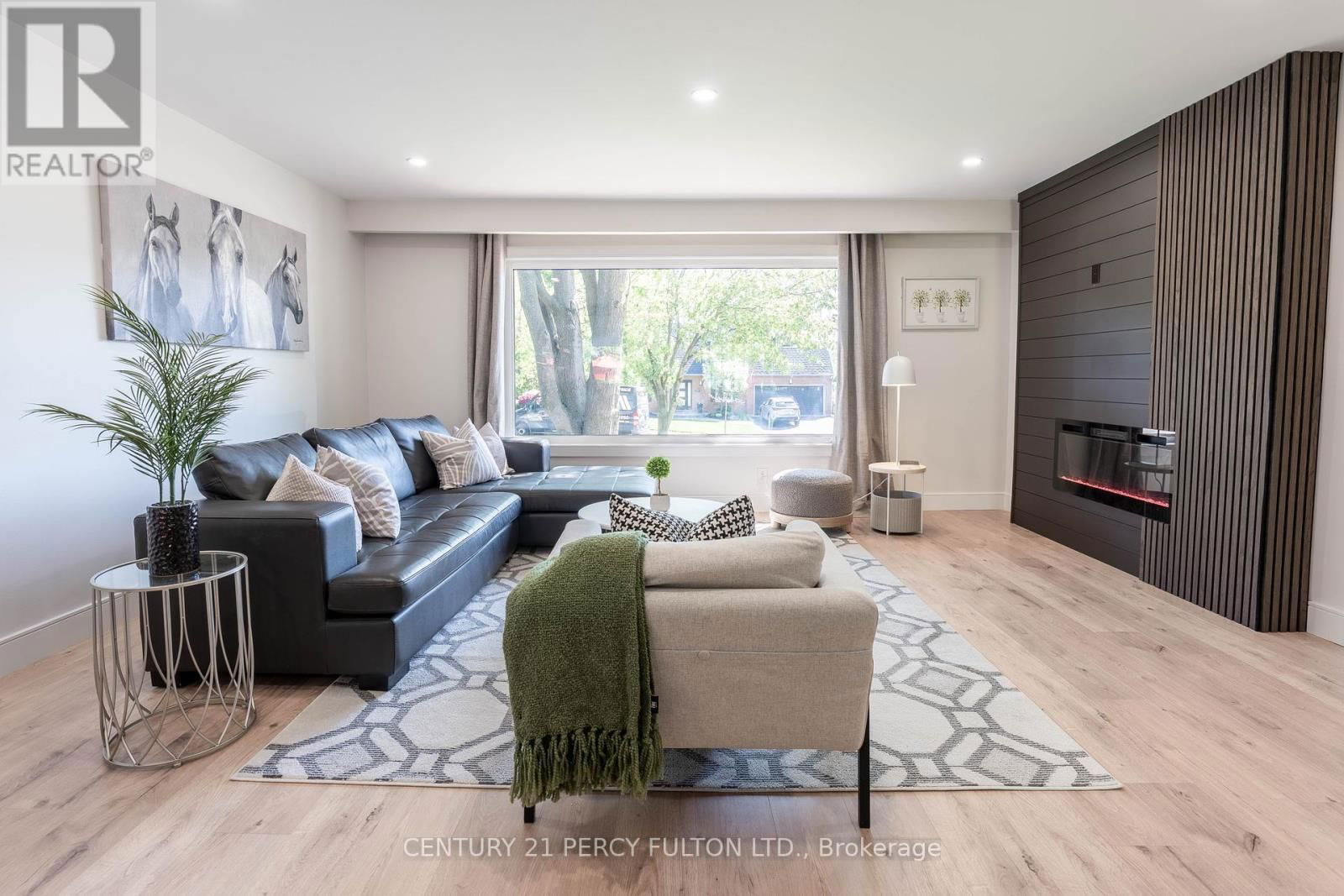 269 RIDGE DRIVE Image 12