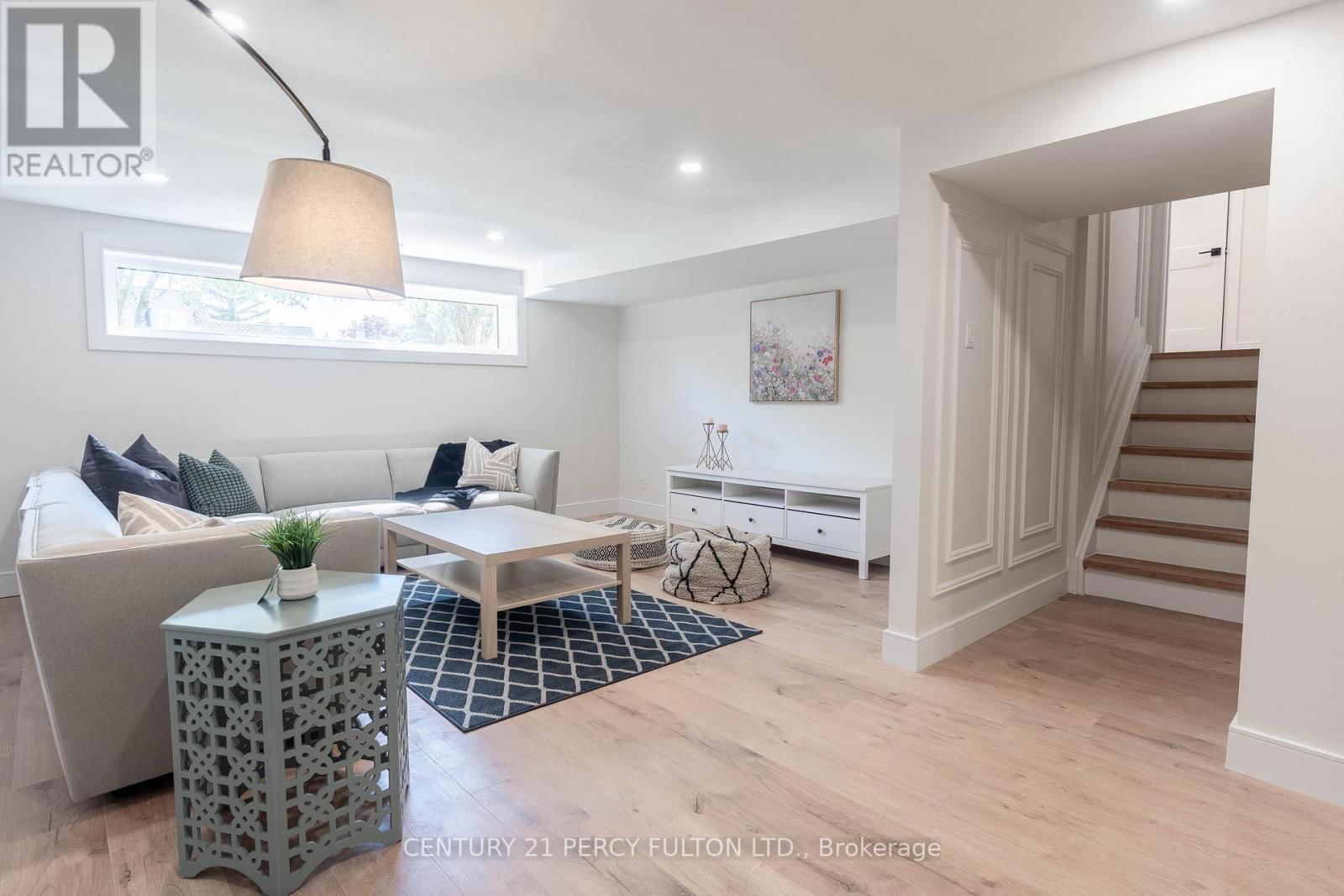 269 RIDGE DRIVE Image 32