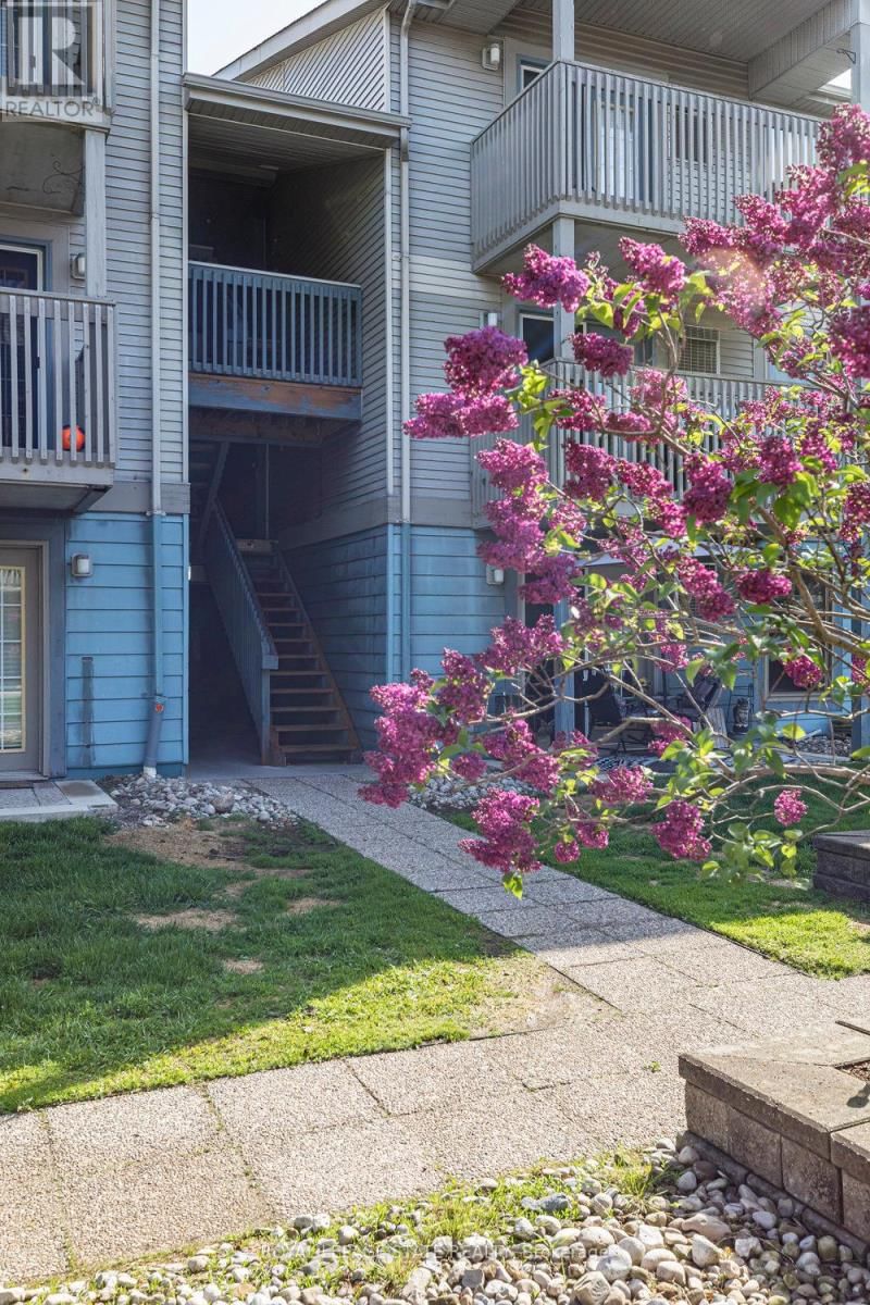 322 - 2010 CLEAVER AVENUE Image 30