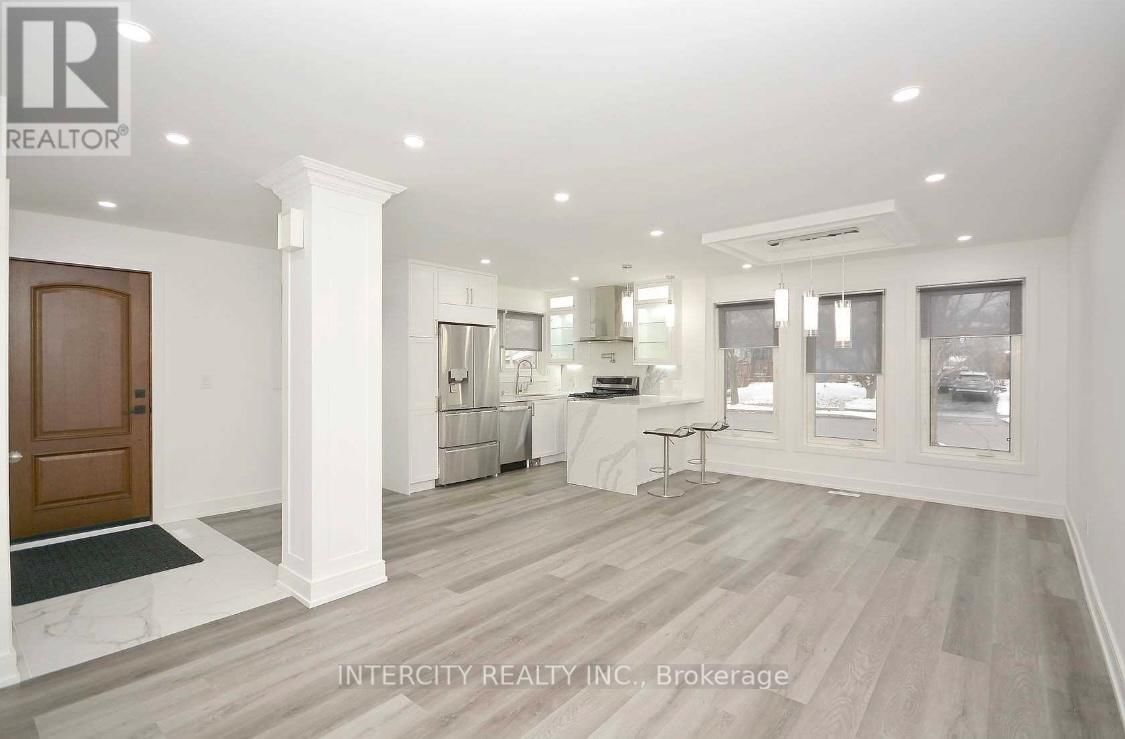 288 ARCHDEKIN DRIVE Image 11