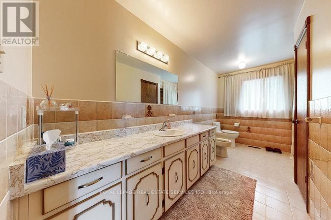 2946 WESTON ROAD Image 29
