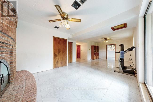 2946 WESTON ROAD Image 36