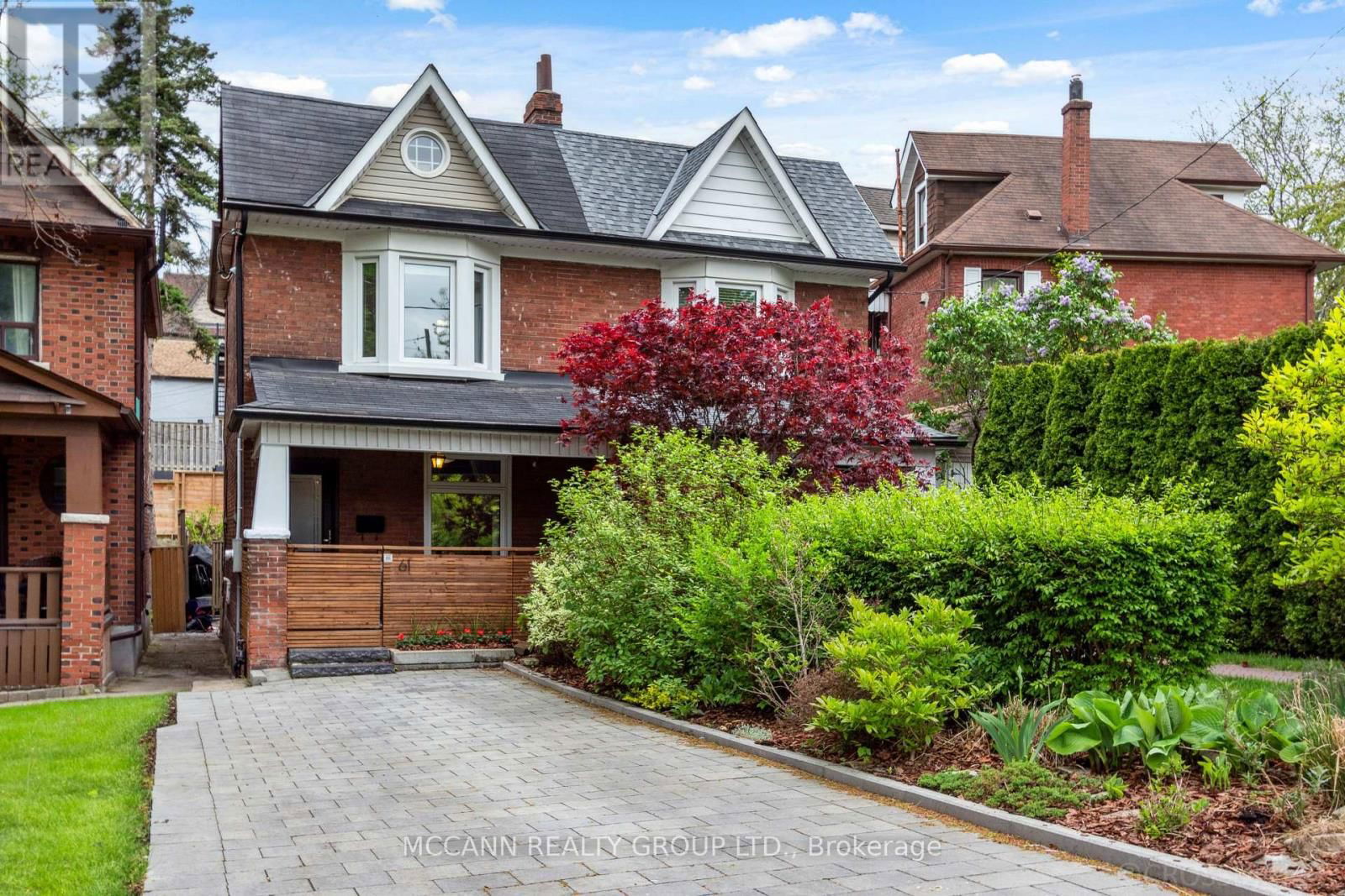 61 HILLSVIEW AVENUE Image 3
