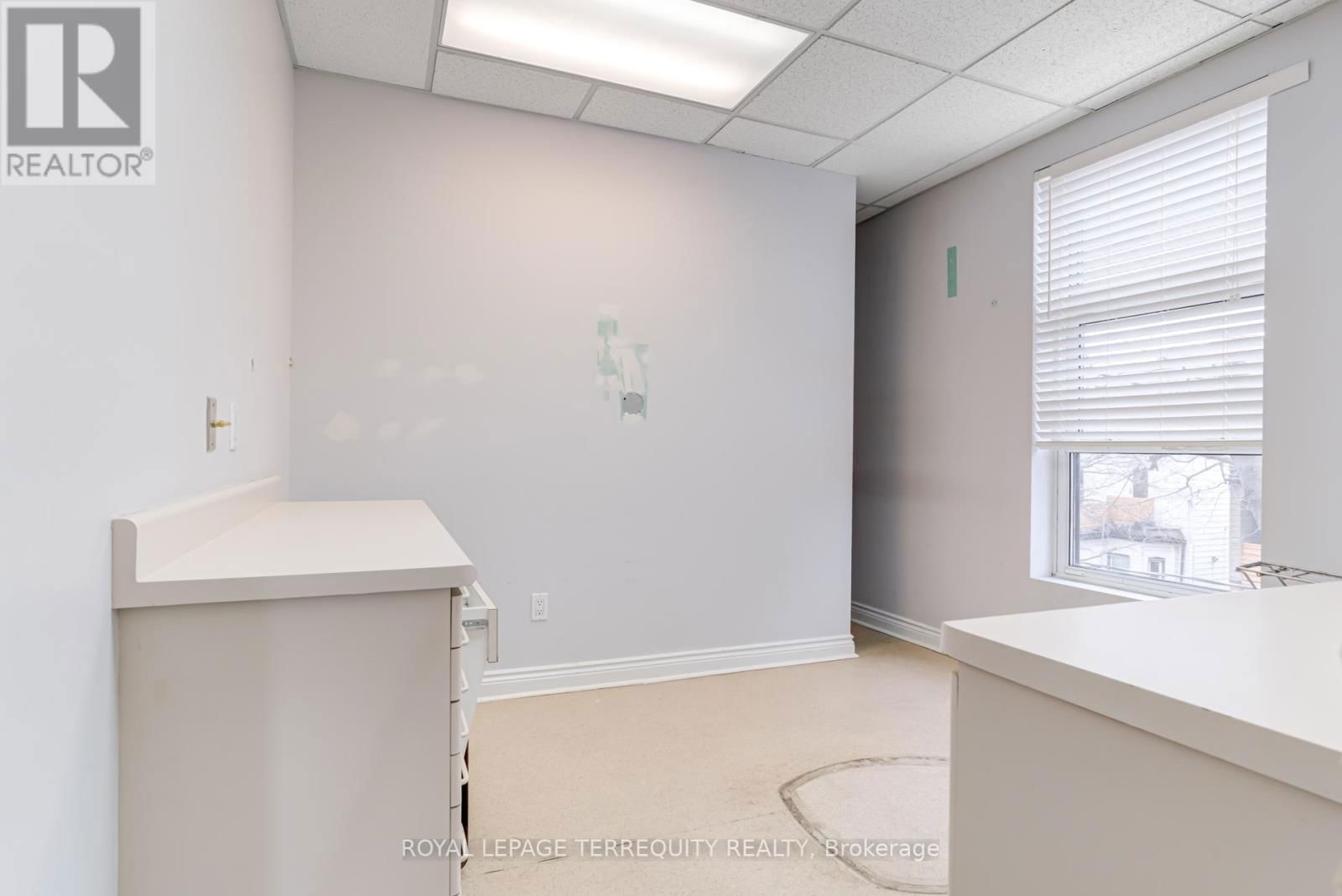 2ND FLR - 1244 KING STREET WEST Image 23