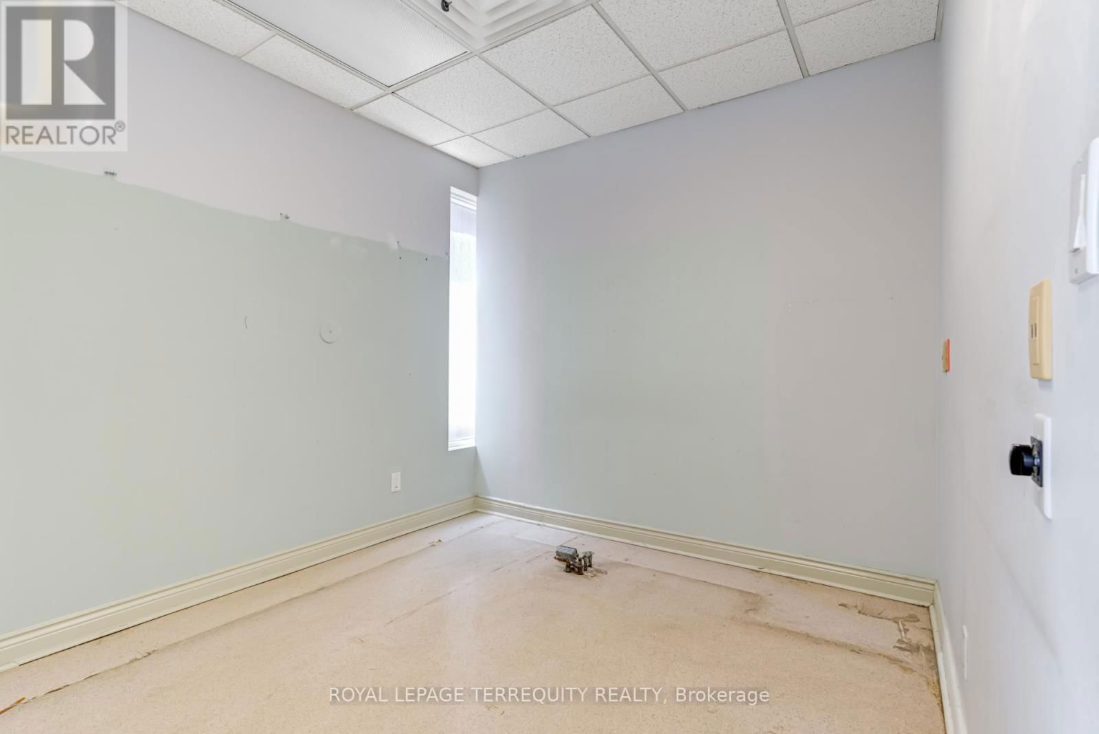 2ND FLR - 1244 KING STREET WEST Image 8
