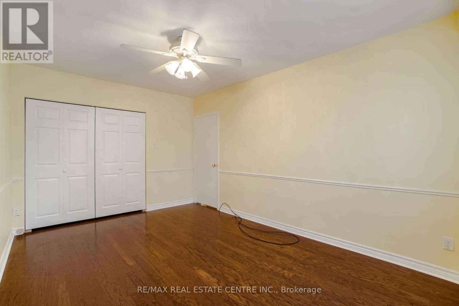 5288 MERICOURT ROAD Image 17