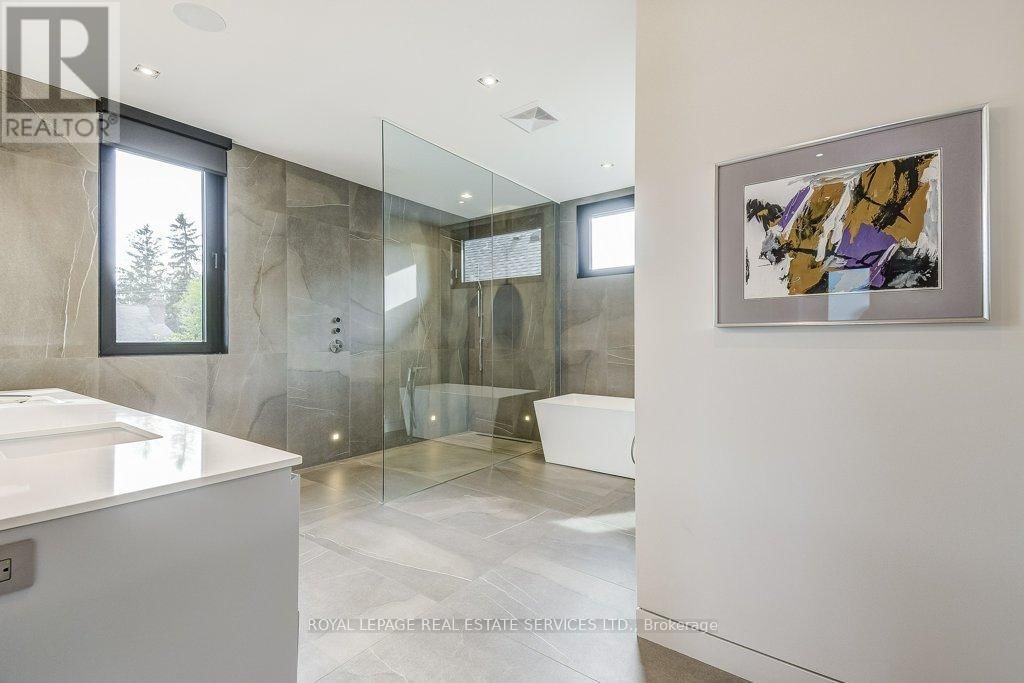 144 SPARLING COURT Image 19