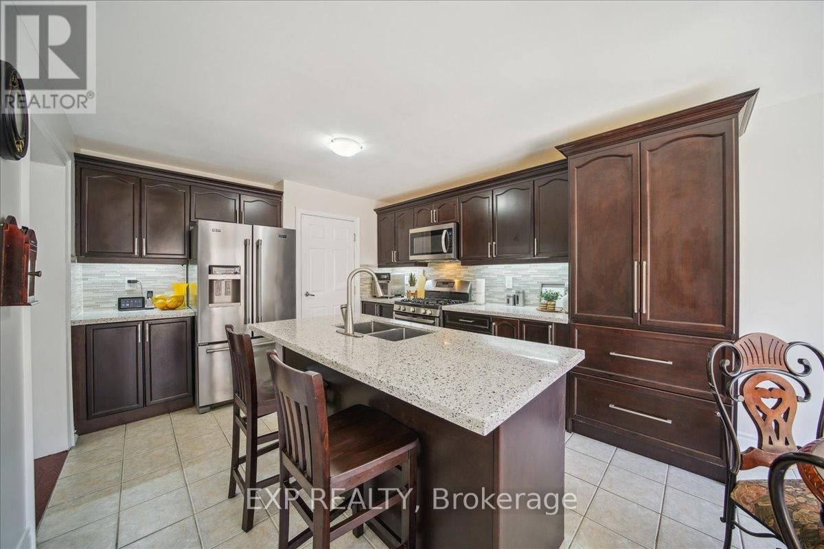 18 RACCOON STREET Image 16
