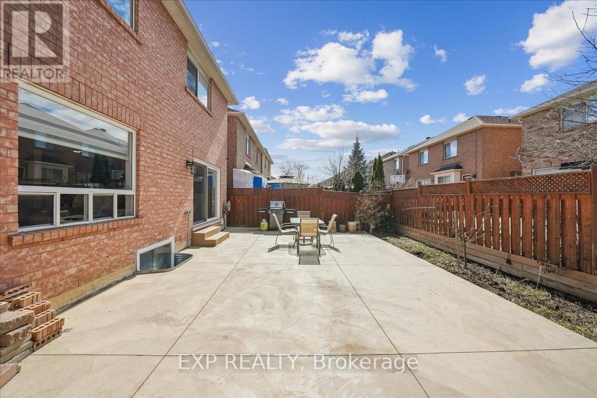 18 RACCOON STREET Image 39