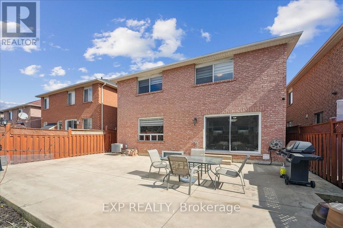 18 RACCOON STREET Image 41