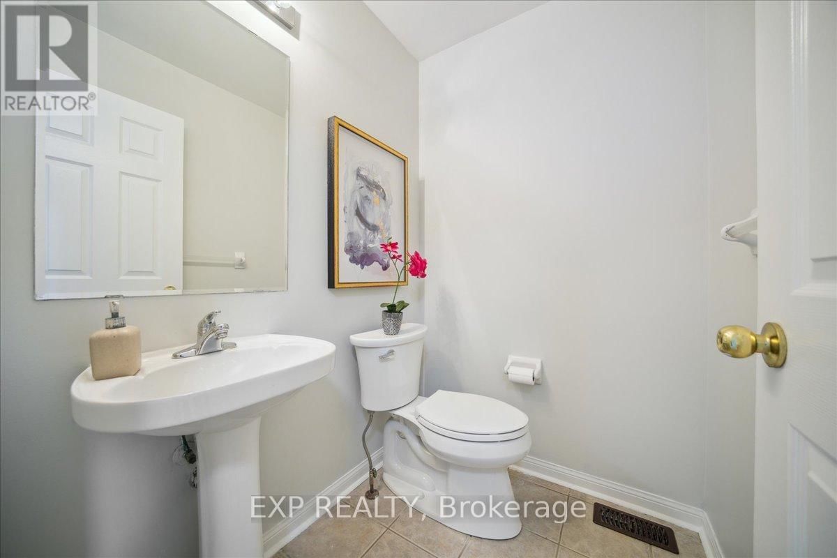 18 RACCOON STREET Image 7
