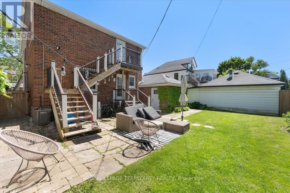 Main Unit - 1431 CAROLINE STREET Image 29