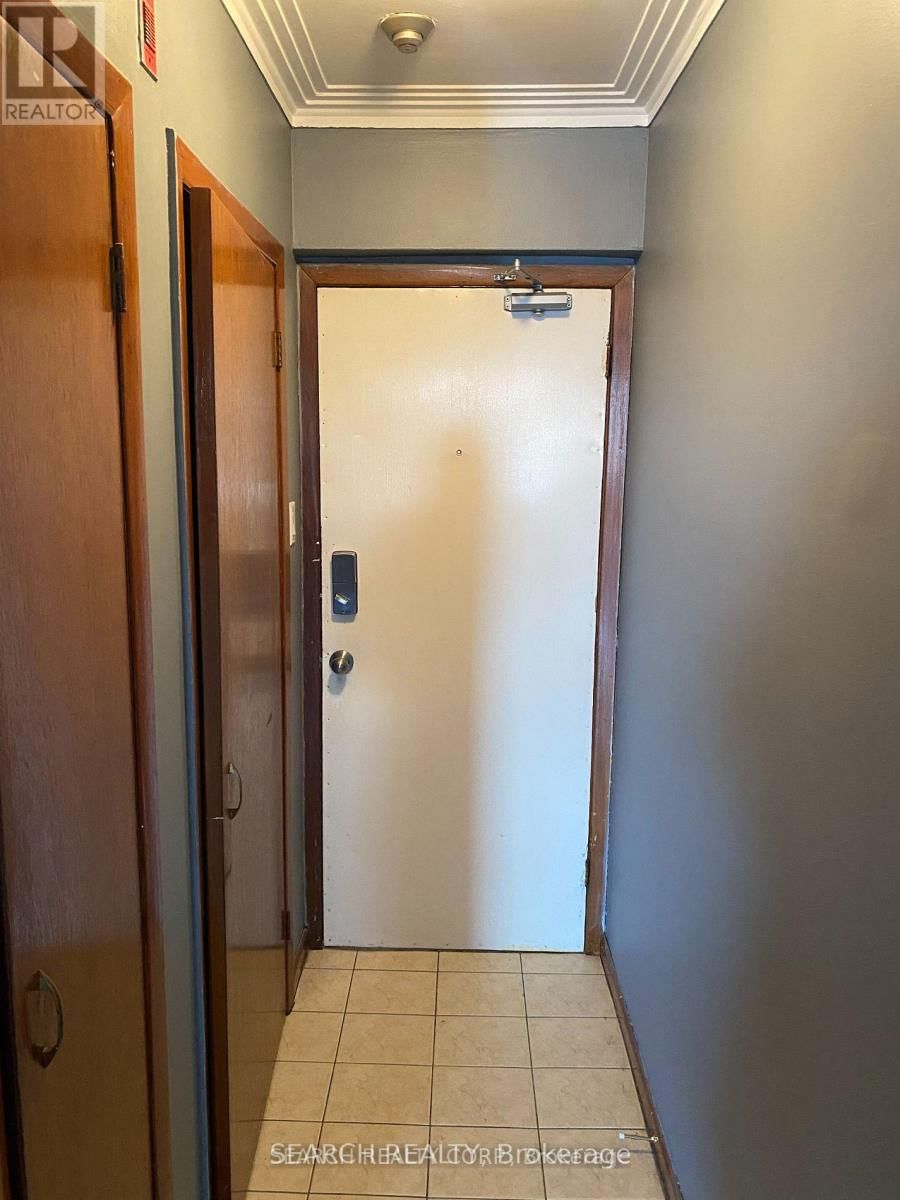 5 - 115 EIGHT STREET Image 14