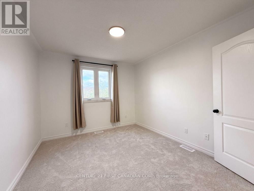 3841 CRAIGHURST AVENUE Image 22