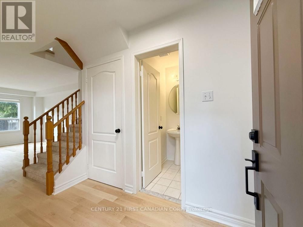 3841 CRAIGHURST AVENUE Image 3