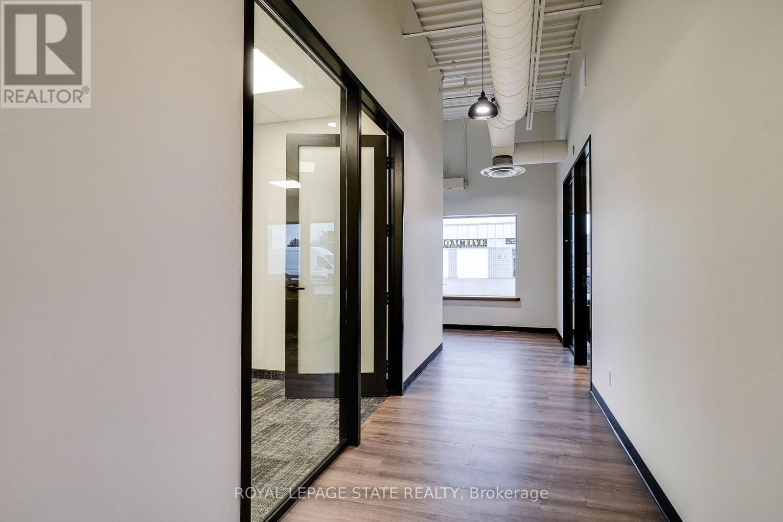 1 - 3485 HARVESTER ROAD Image 17