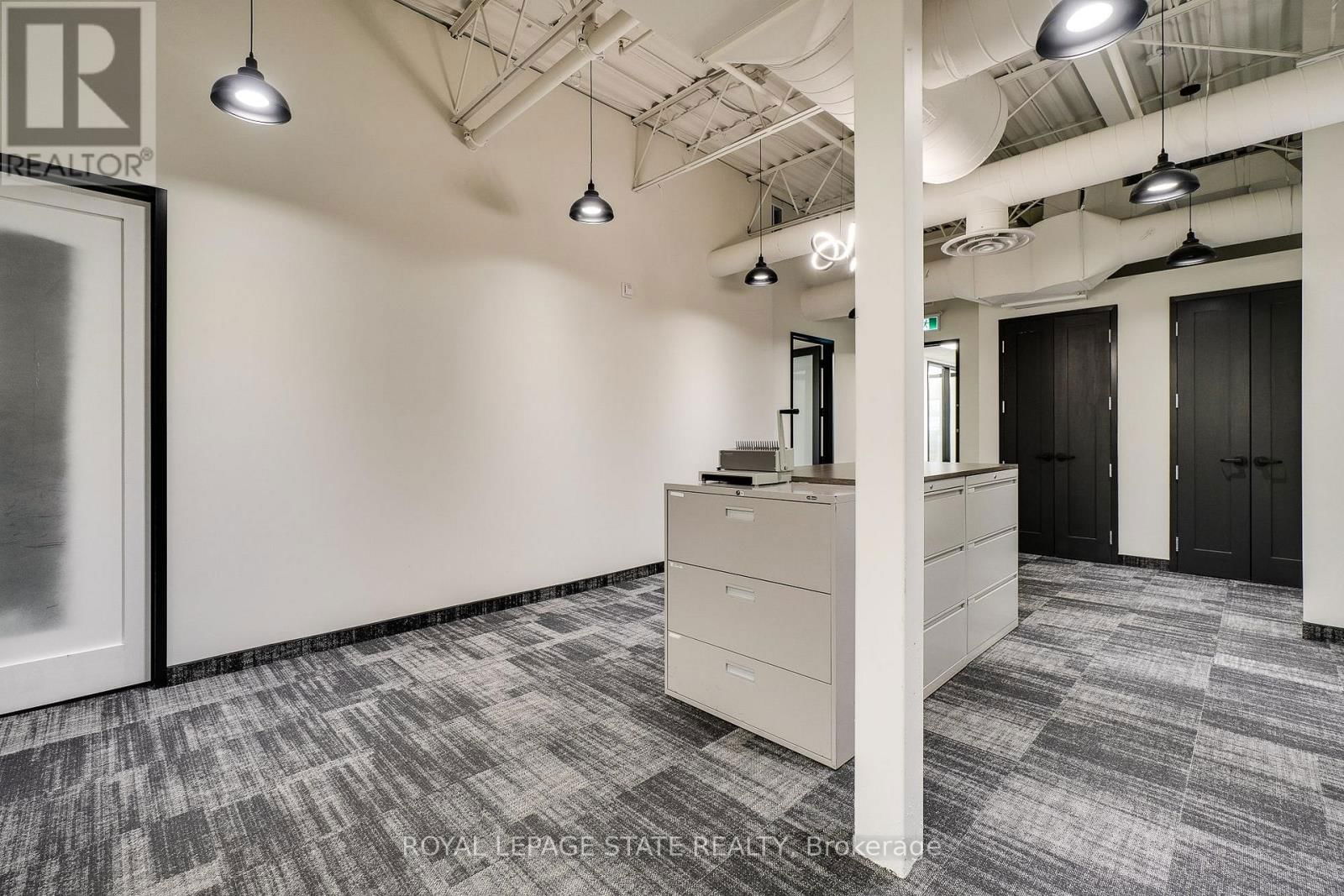 1 - 3485 HARVESTER ROAD Image 24