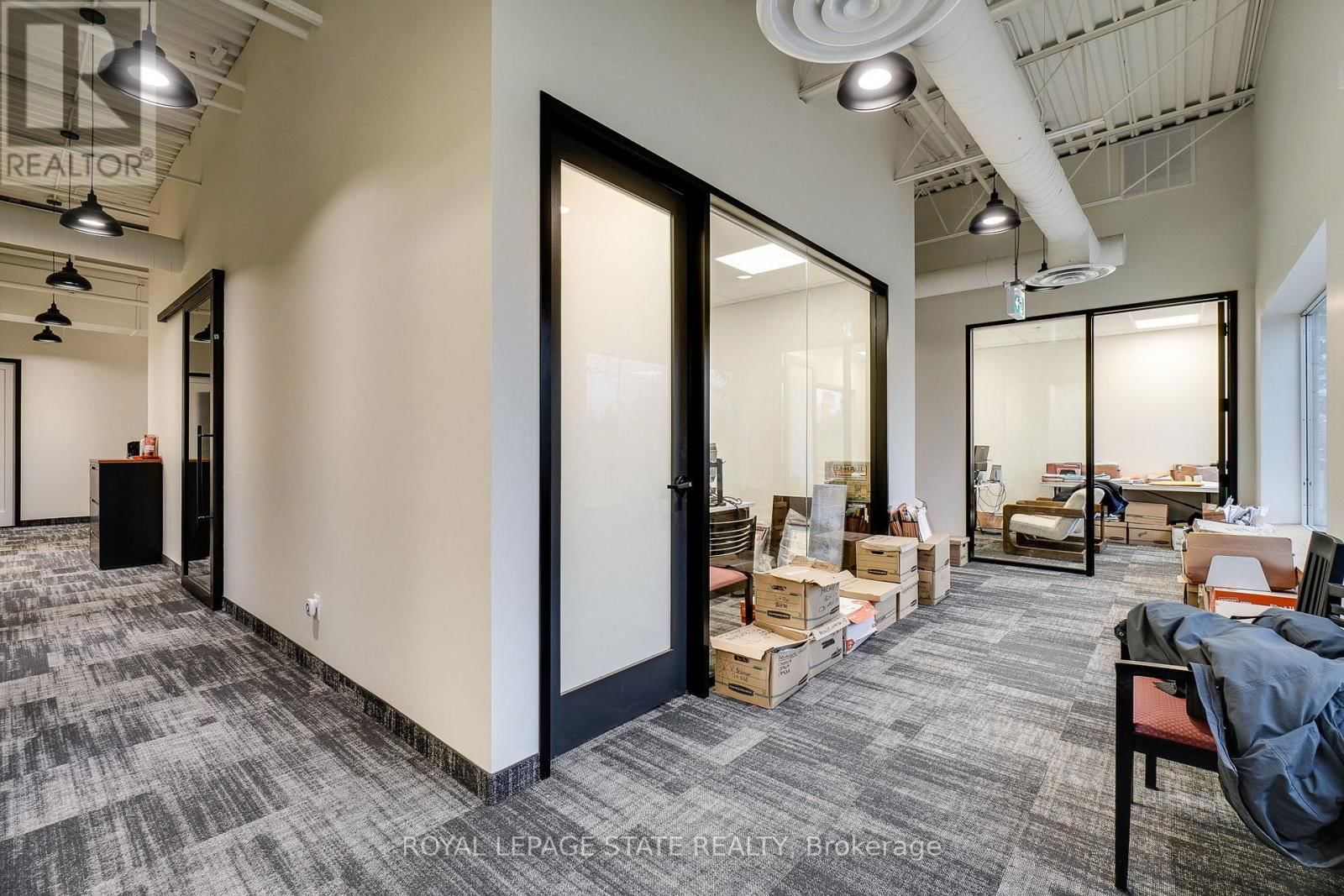 1 - 3485 HARVESTER ROAD Image 31
